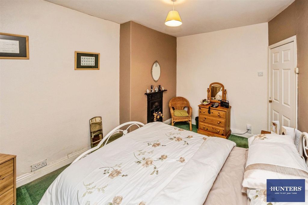 Property photo 1 of 18 04Cb59d4-20Wbtqueens-181225-26.Jpg