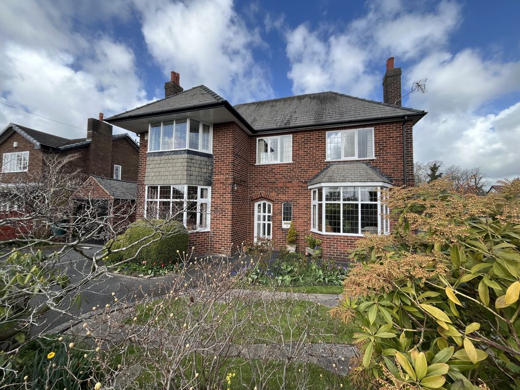 Property photo 2 of 22