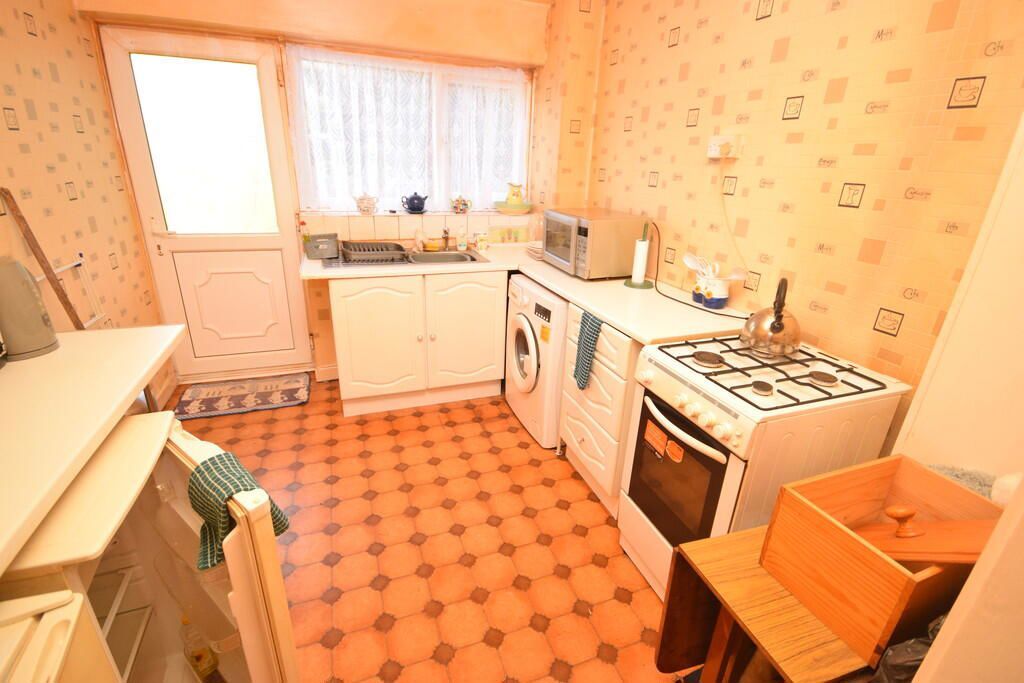Property photo 3 of 15