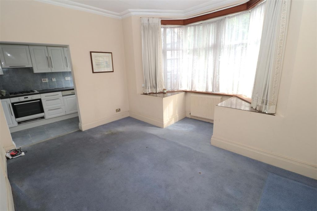 Property photo 3 of 13 Img_2766.Jpg