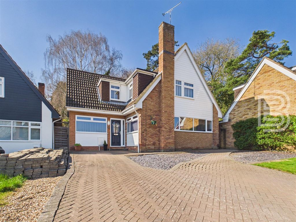 Property photo 1 of 31 Cam05587G0-Pr0147-Still023.Jpg