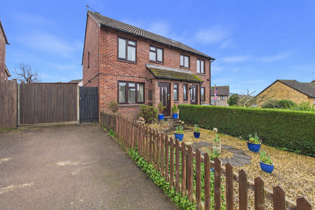 Property photo 1 of 17