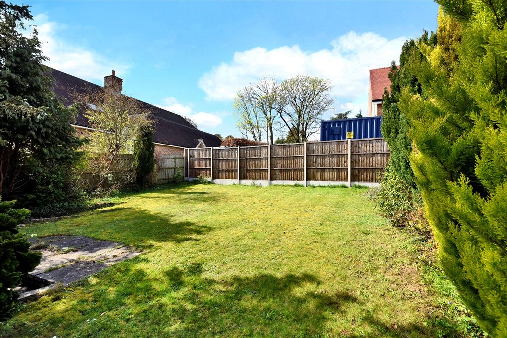 Additional image 14 of 3 bed detached house for saleOutwood Lane, Coulsdon CR5