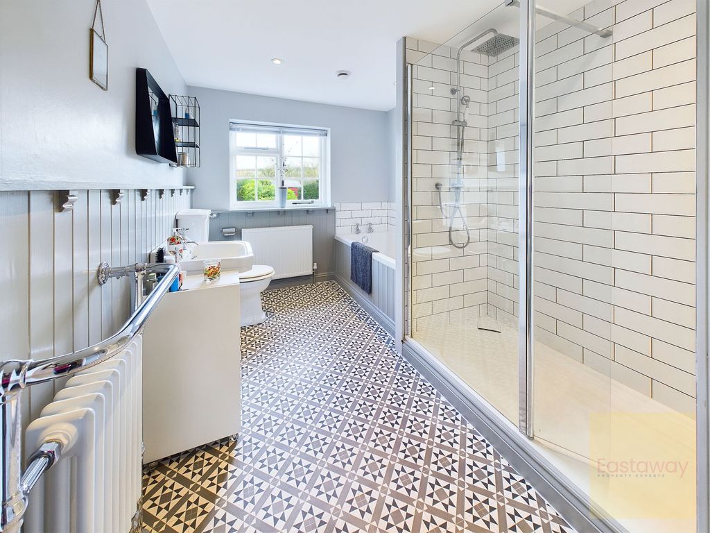 Property photo 3 of 23 Principal En-Suite