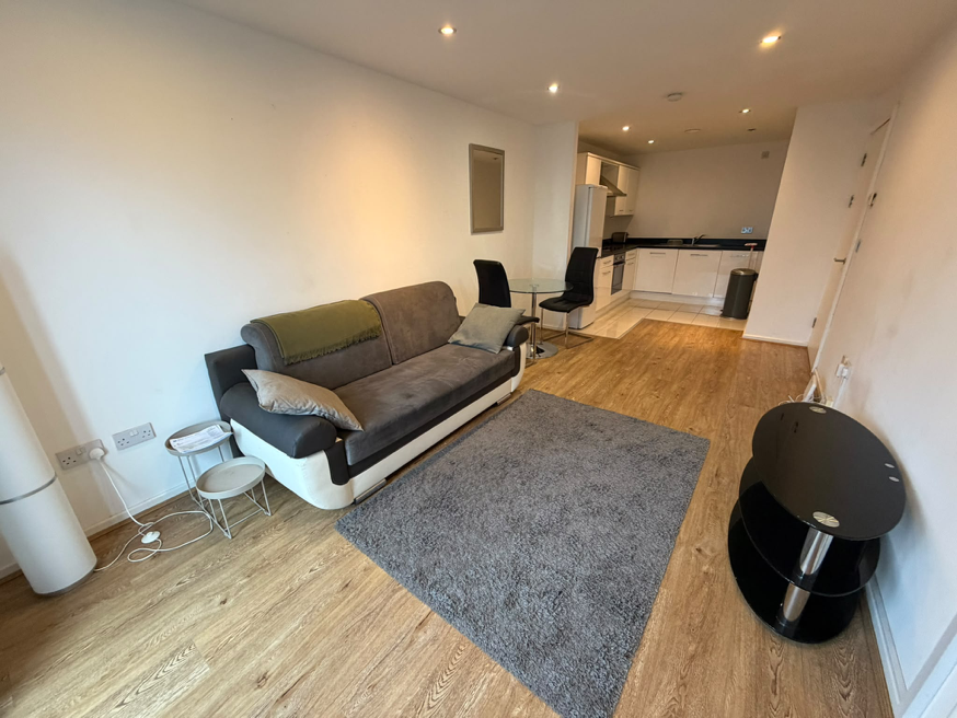 Property photo 1 of 5