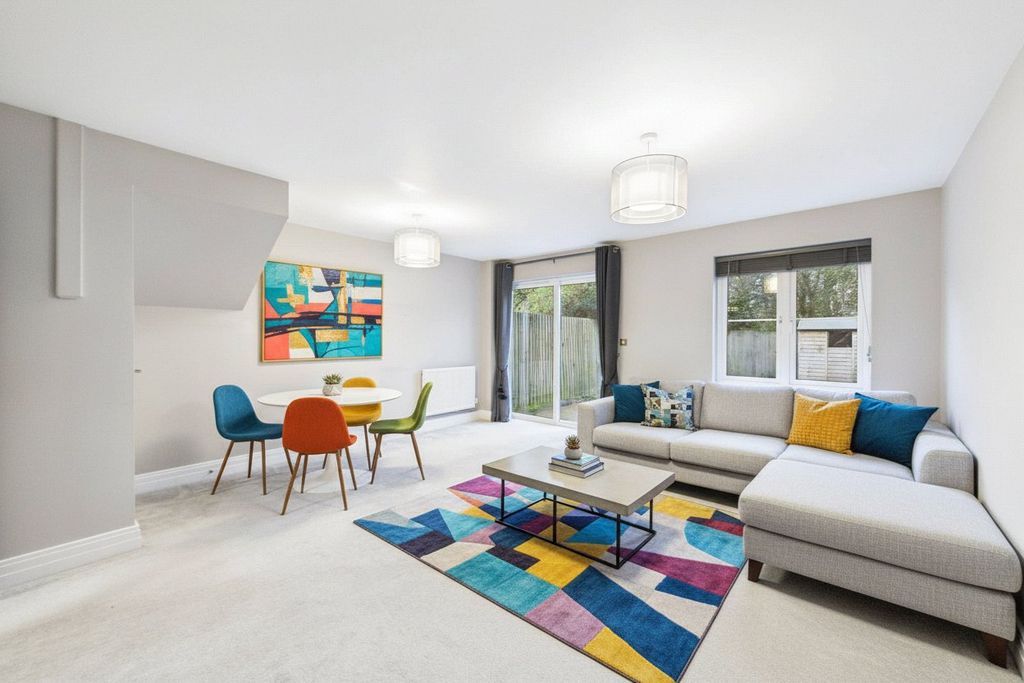 Property photo 2 of 10 Picture No. 15