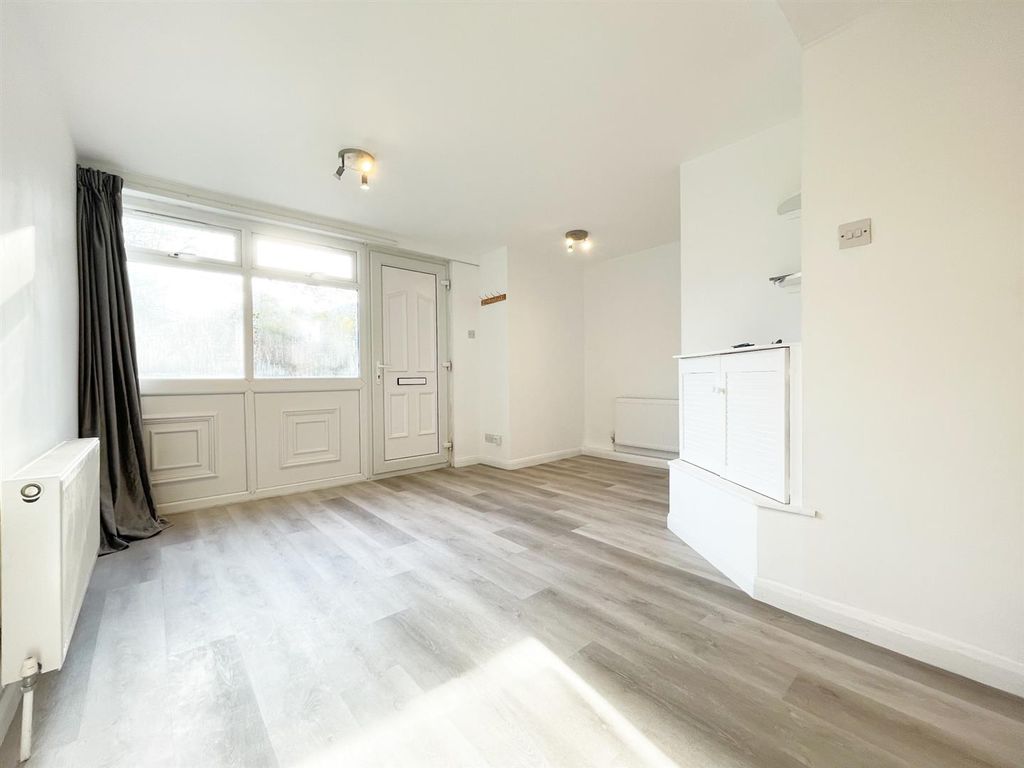 Property photo 3 of 6 Img_5290.Jpg