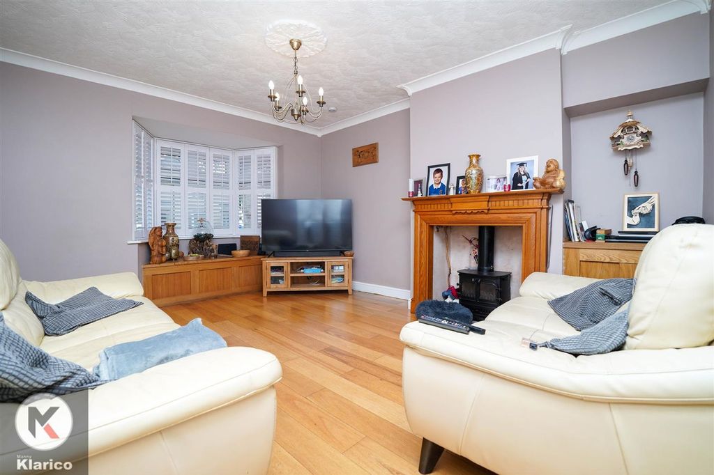 Property photo 3 of 19 Photo-2.Jpg