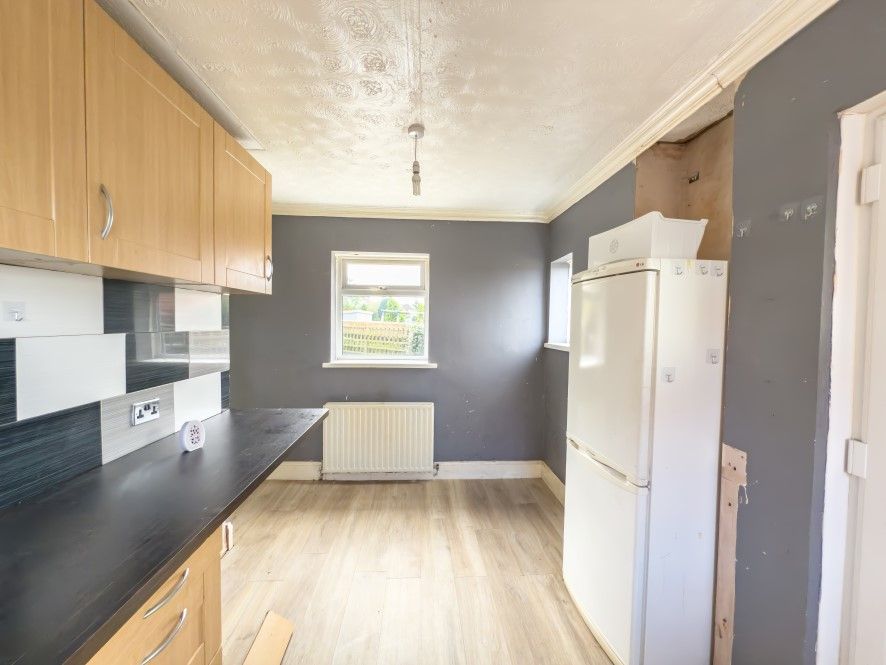 Property photo 3 of 3