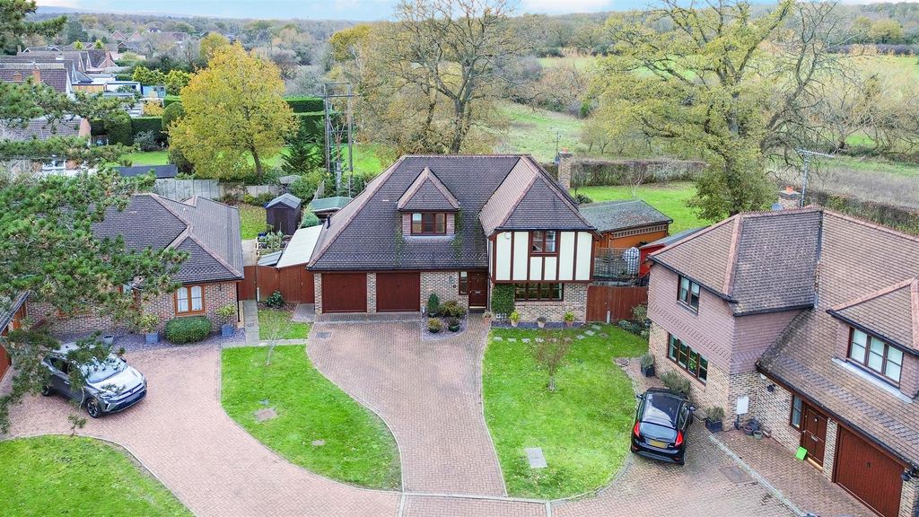 Property photo 1 of 43 1577763541 - Rye Field -18.Jpg