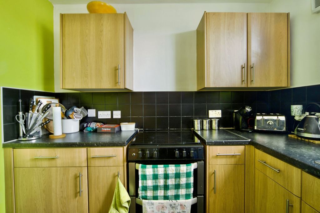 Property photo 3 of 20