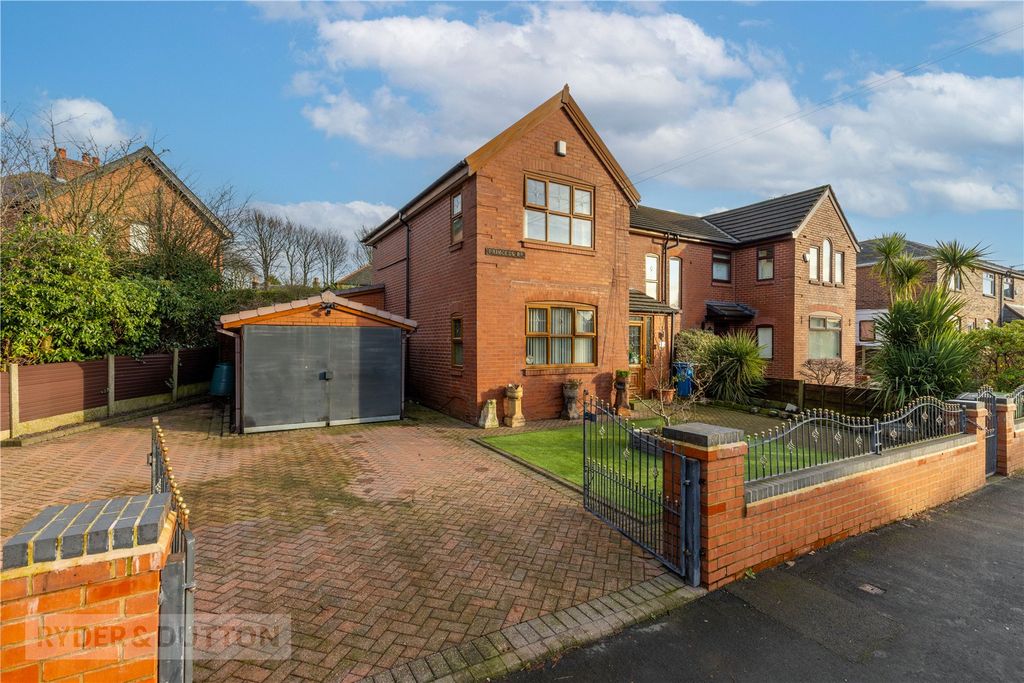 Property photo 1 of 24 Picture No. 13