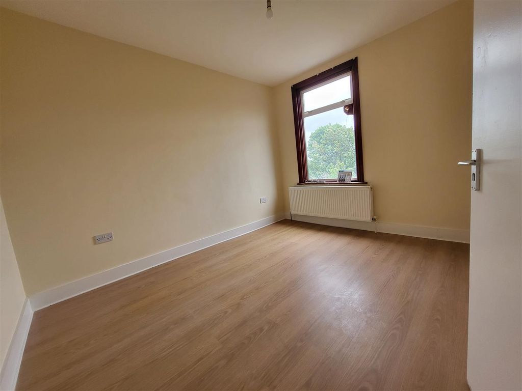 Property photo 3 of 5 20250527_172212.Jpg