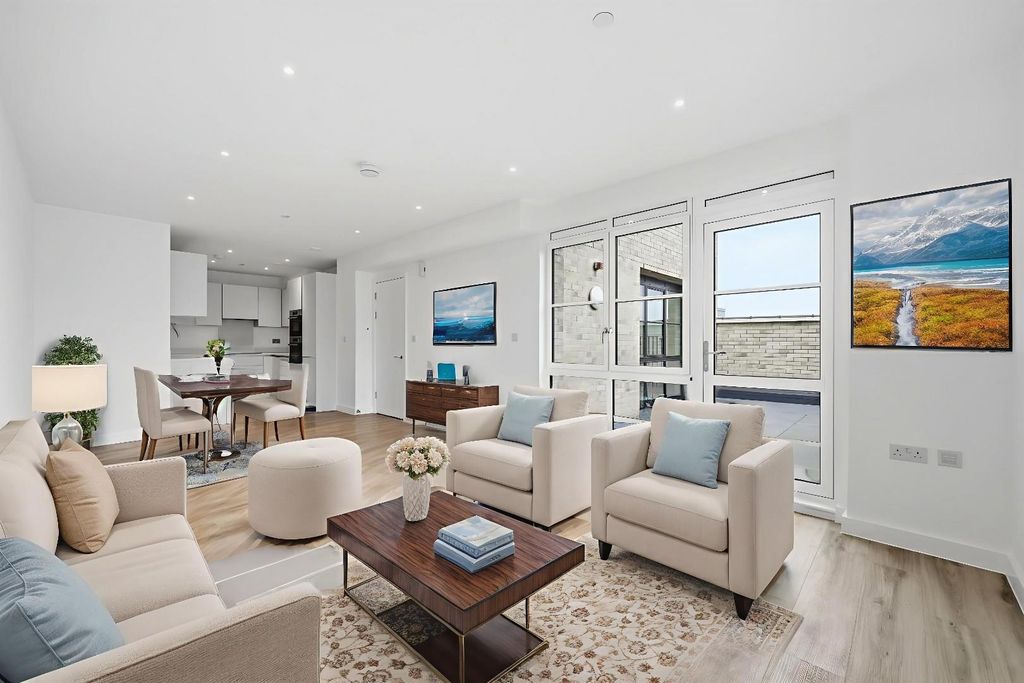 Property photo 2 of 16