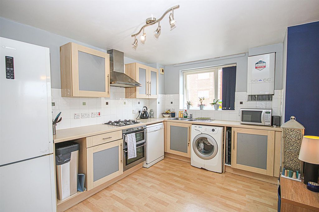 Property photo 3 of 7 Img_8493.Jpg