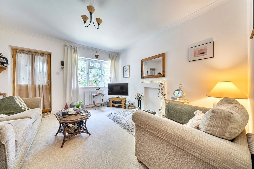 Property photo 3 of 15 Picture No. 04