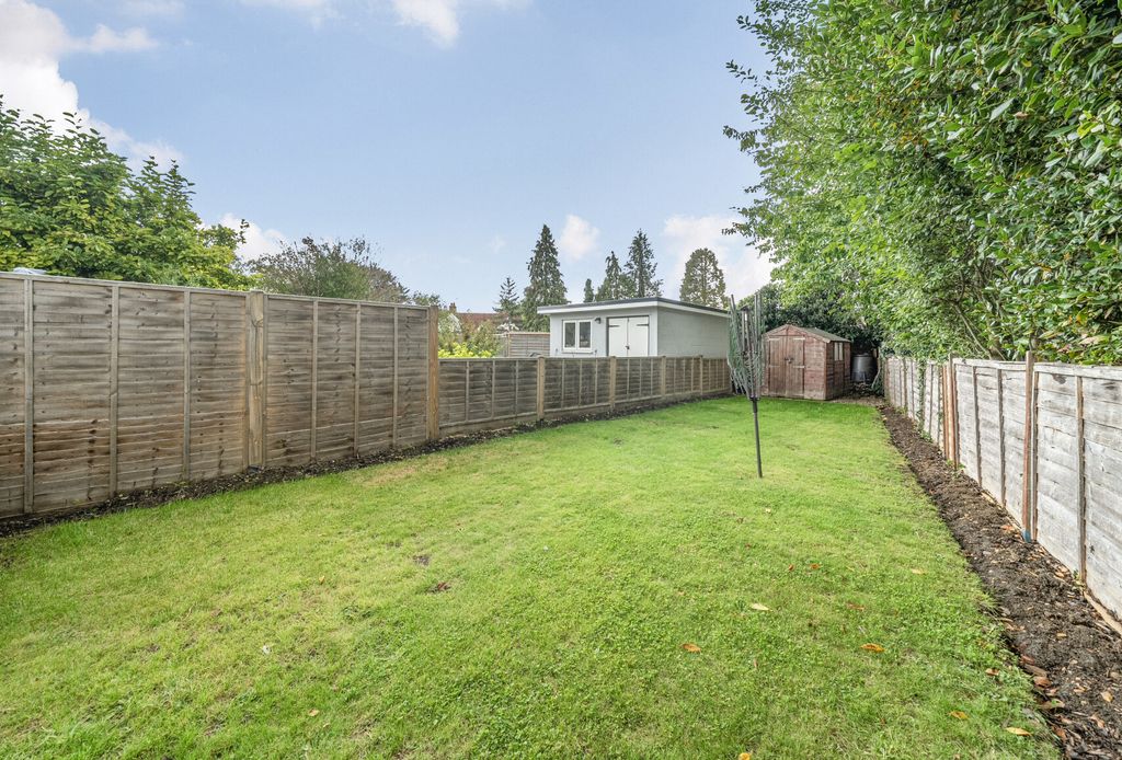 Property photo 3 of 12 1353619-4-68c1Bdc...