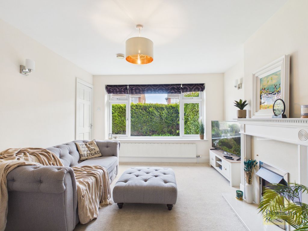 Property photo 3 of 26