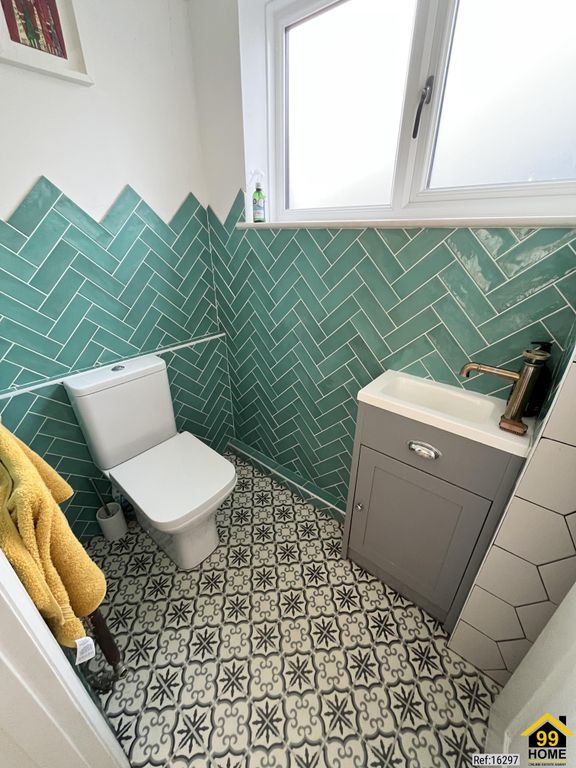 Property photo 3 of 21 Photo 2