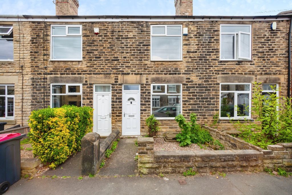 Property photo 3 of 13