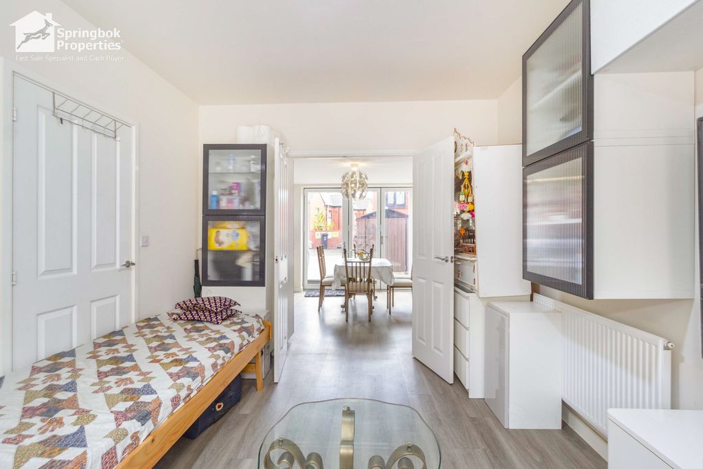 Property photo 3 of 16 Image 3