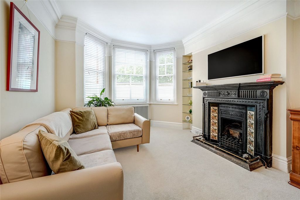 Property photo 3 of 8 Reception Room