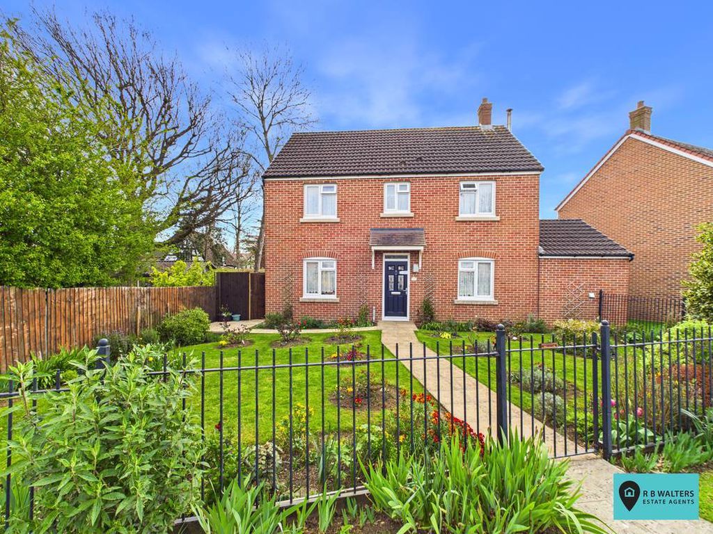 Property photo 1 of 21 Front External