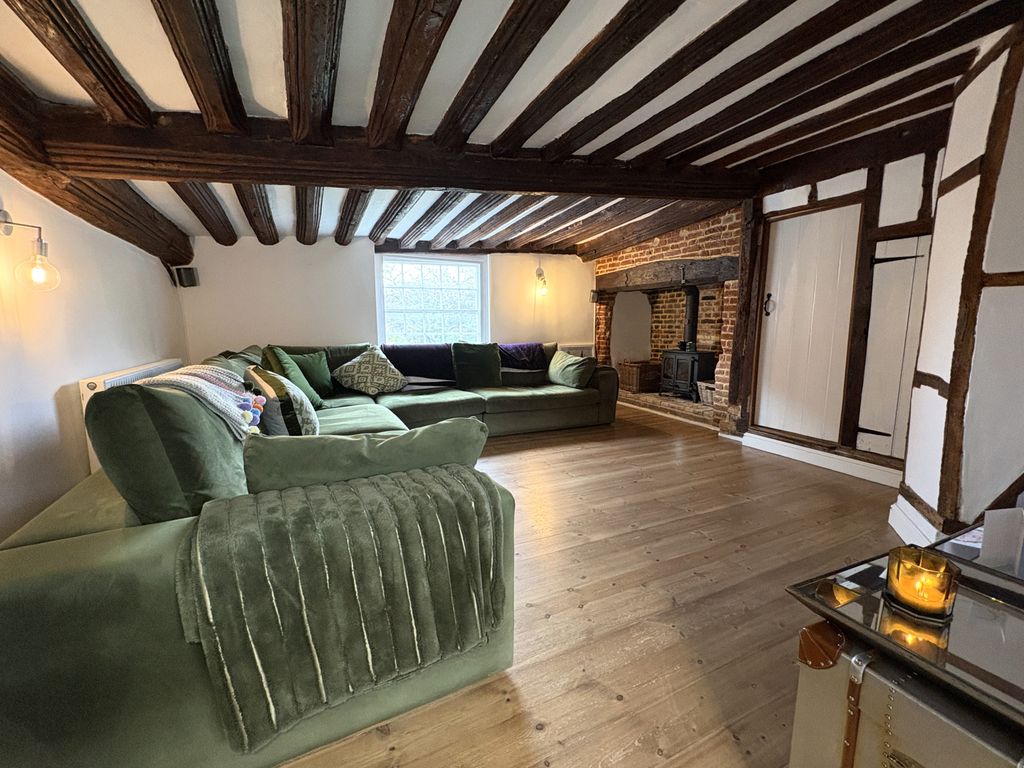 Property photo 3 of 16