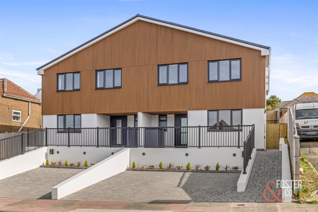 Property photo 1 of 21 Right House-021.Jpg