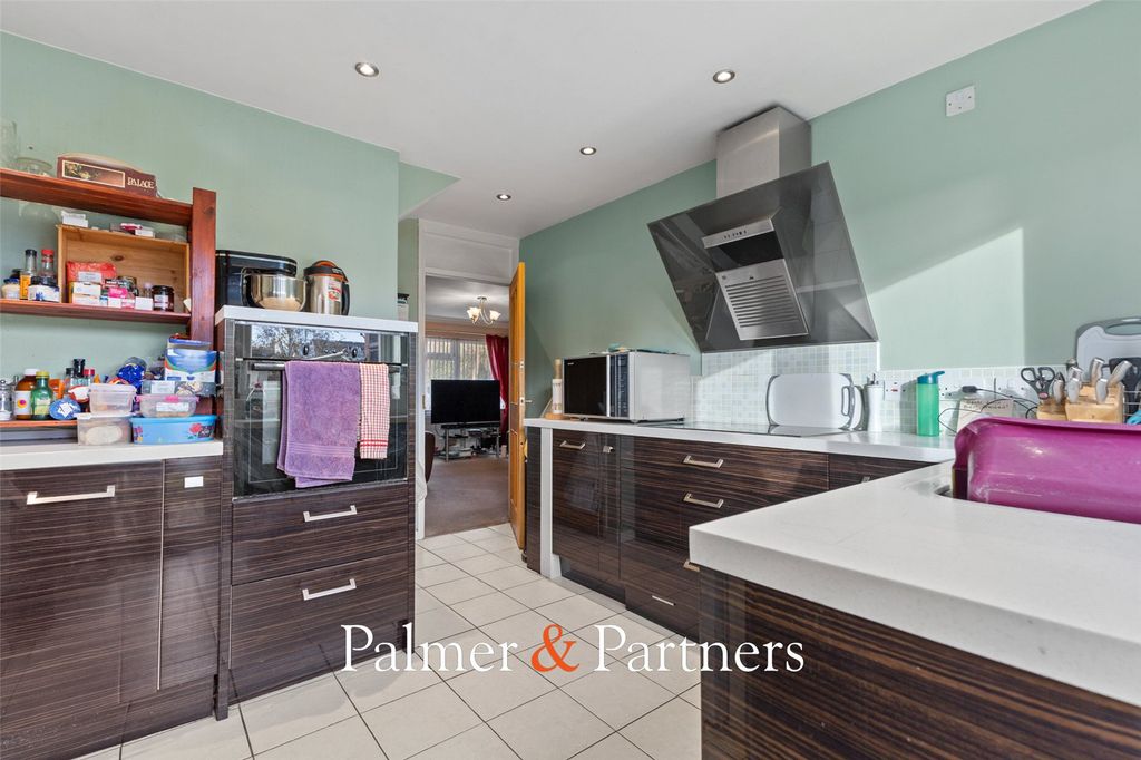 Property photo 2 of 19 Picture No. 08