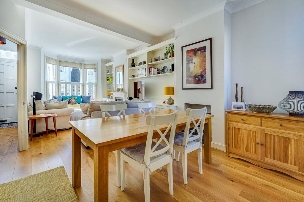 Property photo 3 of 13 Dining Area