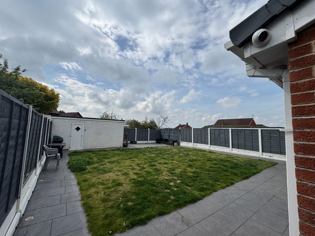 Additional image 31 of 4 bed property to rentOld Birmingham Road, Marlbrook, Bromsgrove B60