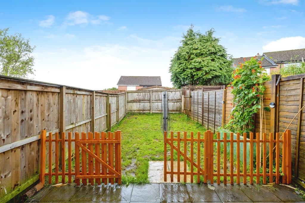 Property photo 3 of 14 Photo