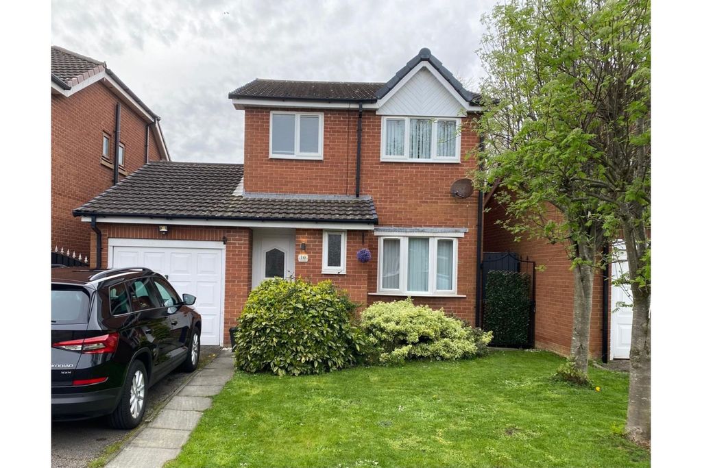 Property photo 1 of 12