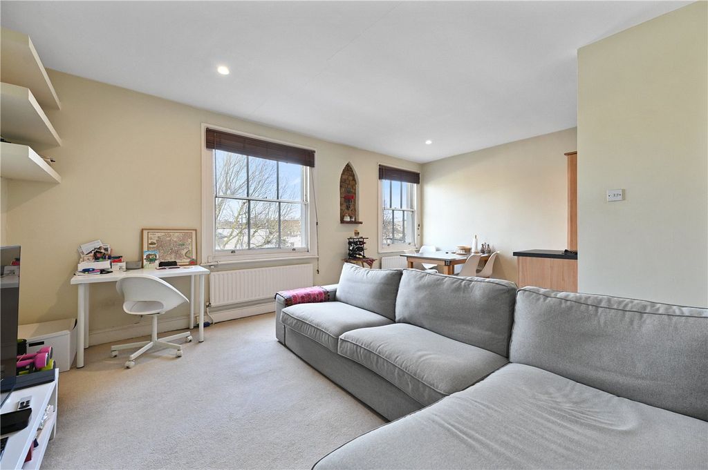Property photo 1 of 8 Picture No. 08
