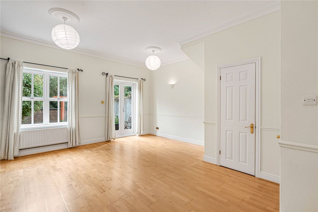 Property photo 3 of 17 Picture No. 26