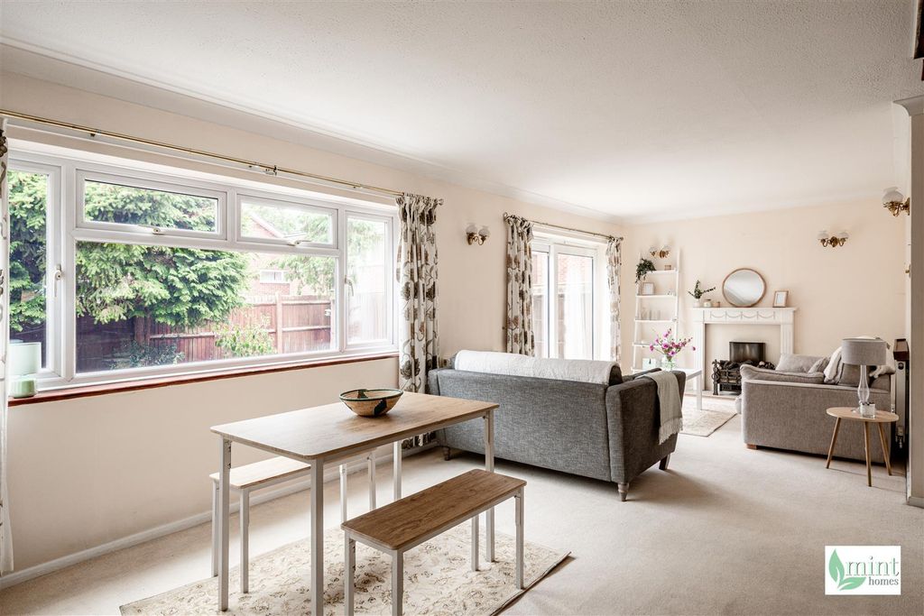 Property photo 2 of 24 Upton Park - Watermark-6.Jpg