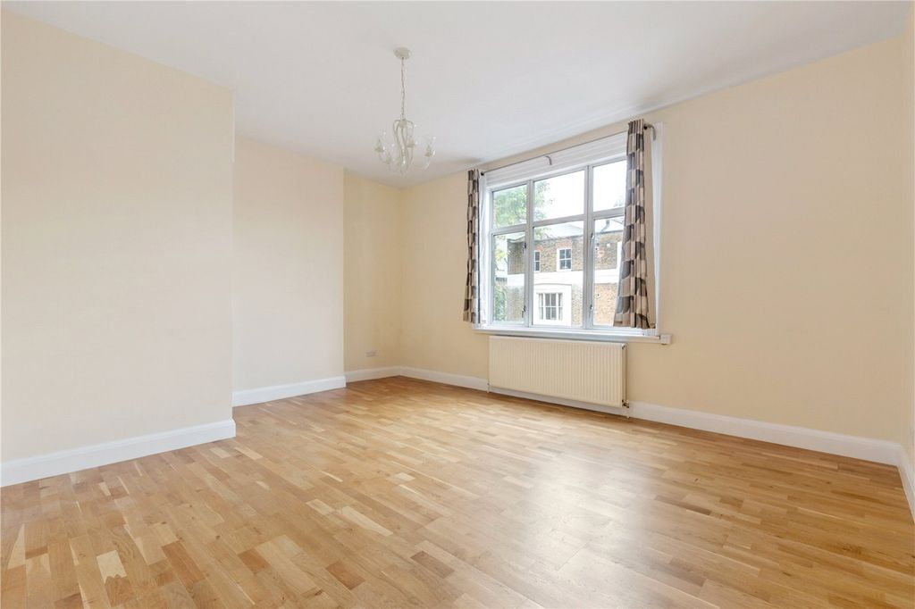 Property photo 1 of 12 Picture No. 01