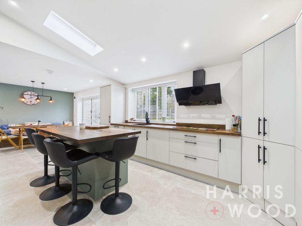 Property photo 3 of 41 4713605