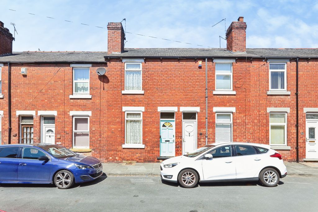 Property photo 1 of 12