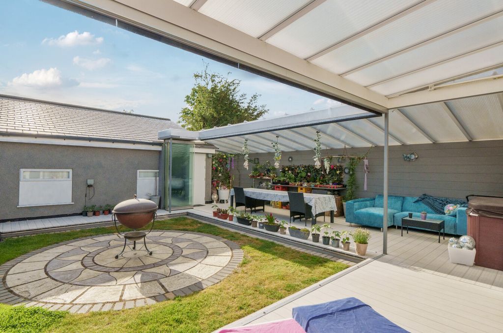 Property photo 2 of 24 1314667-5-685c2F0...