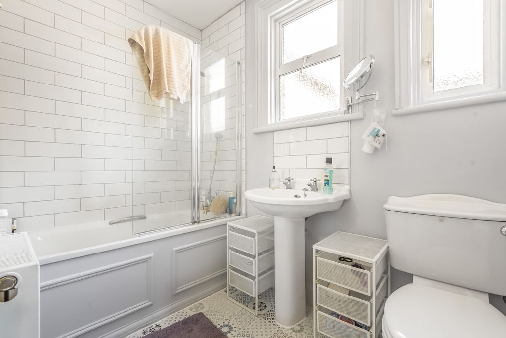 Property photo 3 of 6 620616 (6)