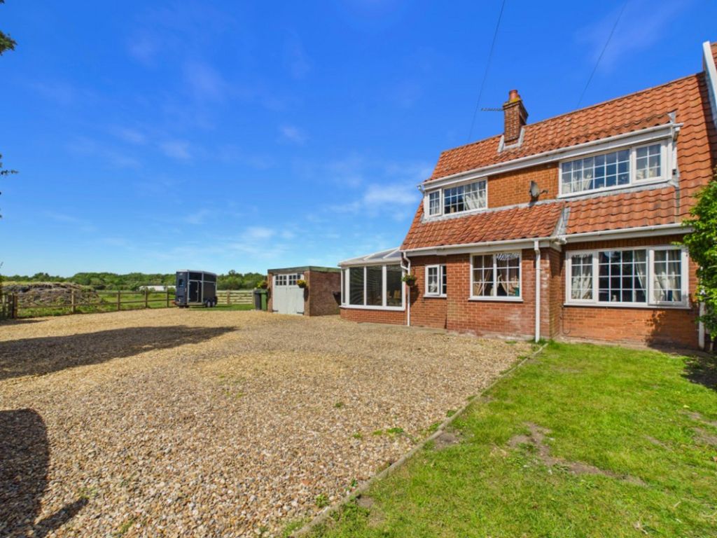 Property photo 1 of 35