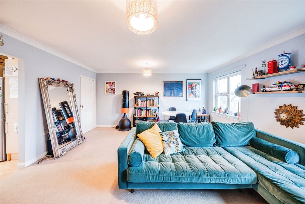 Property photo 3 of 14 Photography