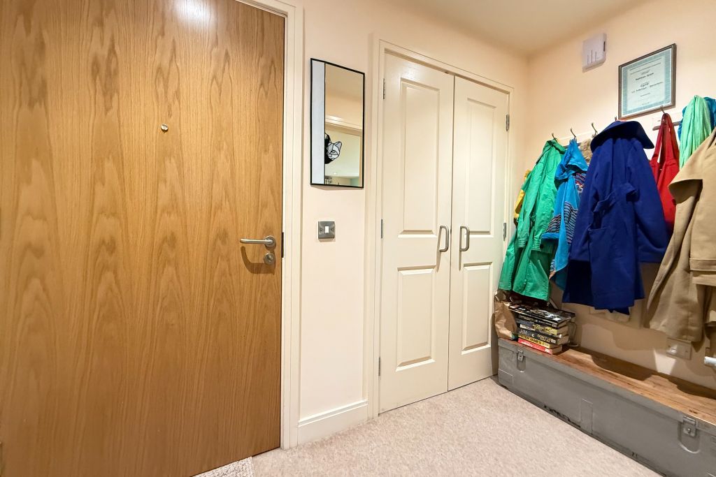 Property photo 3 of 20 Hallway