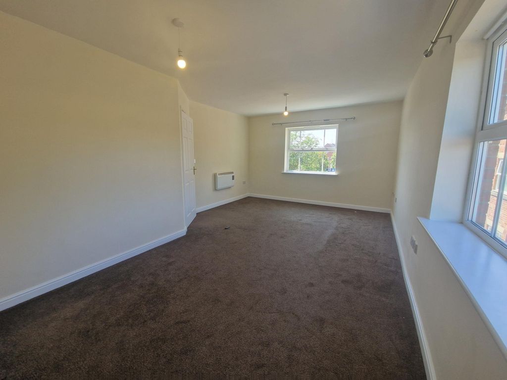 Property photo 3 of 9 Image