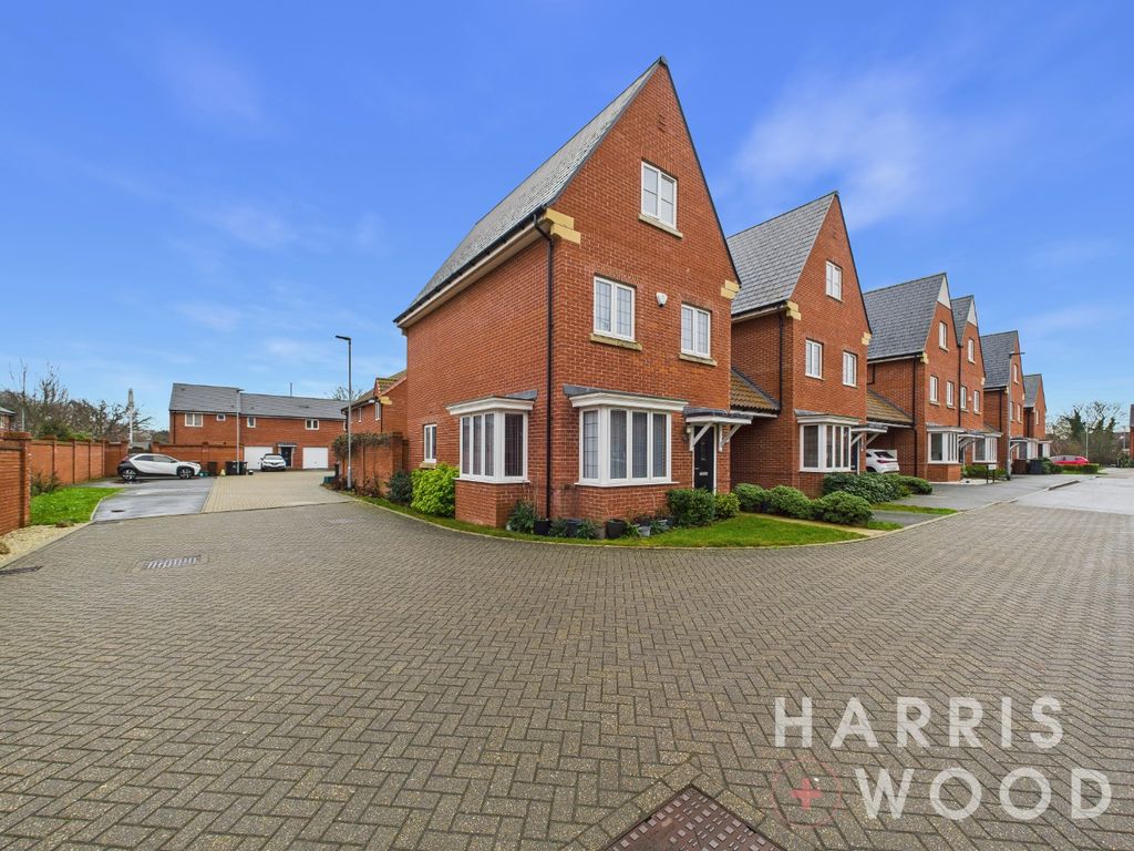 Property photo 1 of 39 4831631