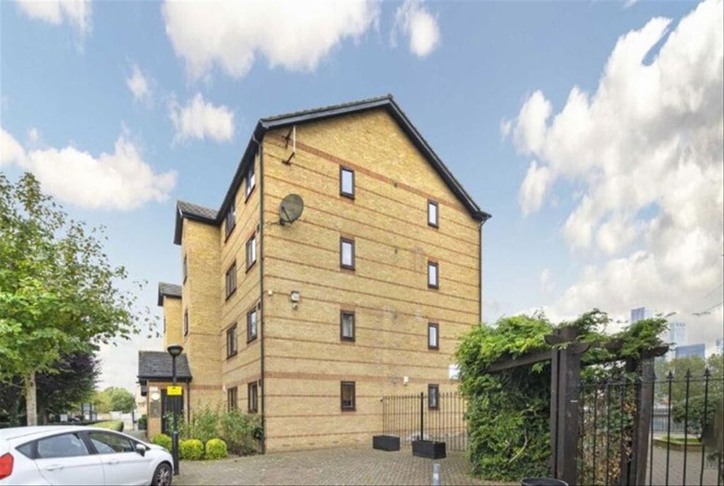 Property photo 1 of 1