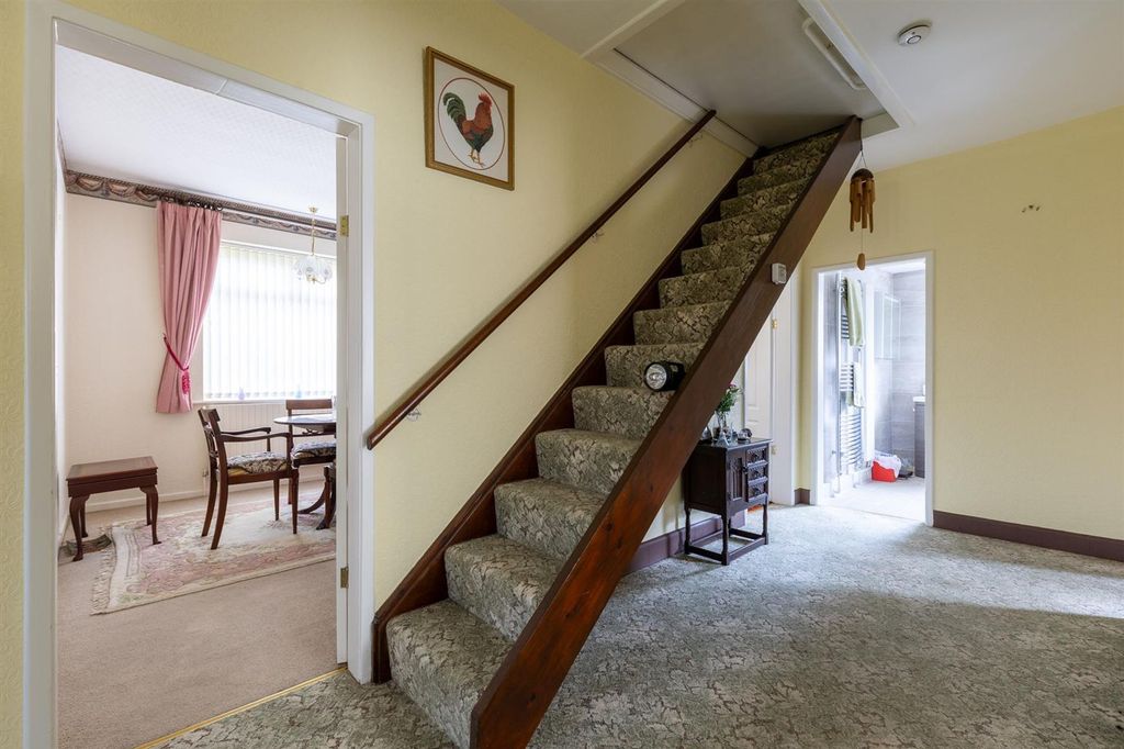 Property photo 3 of 18 2Colleyslane-10.Jpg