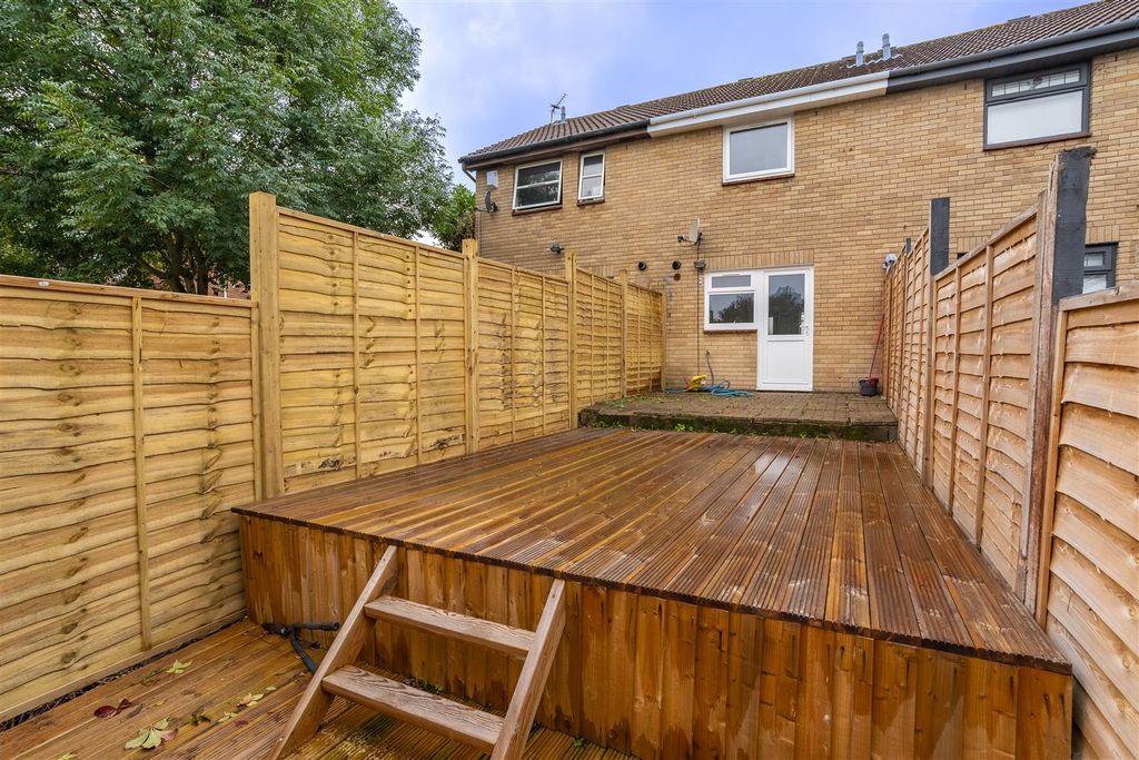 Property photo 2 of 19 Rear Garden